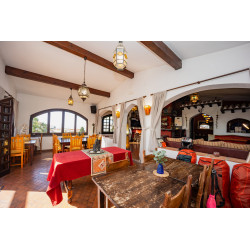 Hotel con encanto andaluz en el corazón de la Costa Tropical