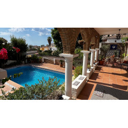 Villa Andaluza con Encanto...