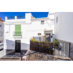 Charming Renovated House in the Heart of Molvízar